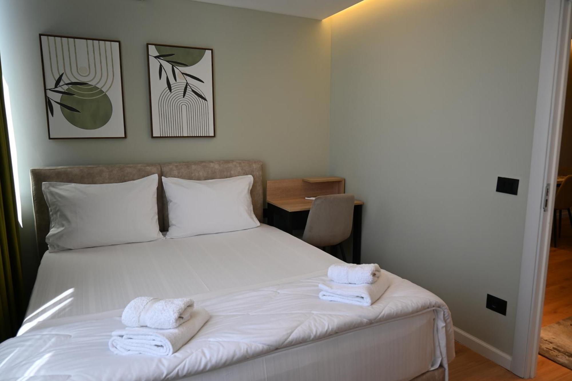 Stayin Apartman *